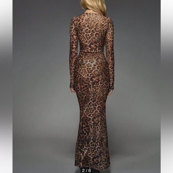 MISSGUIDED Leopard Print Mesh Long Sleeves Maxi Dress - Picture 2 of 7